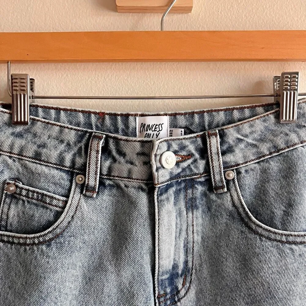 New Princess Polly Lauren’s Denim Shorts Size 2 - Picture 2 of 6
